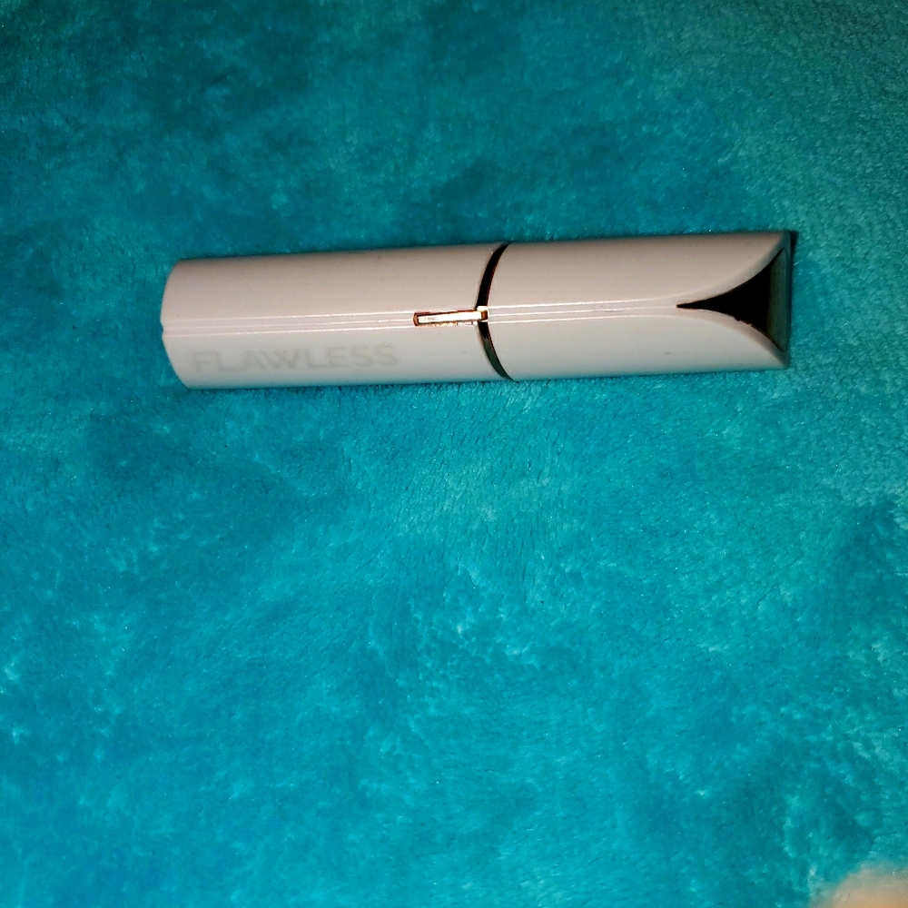 Minne flawless shaver